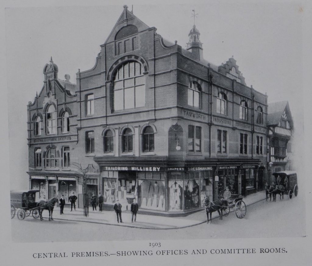 ‘Sale of the century’ marks end of an era in Tamworth’s history